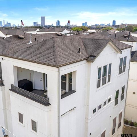 5469 Larkin Street, Houston, TX 77008