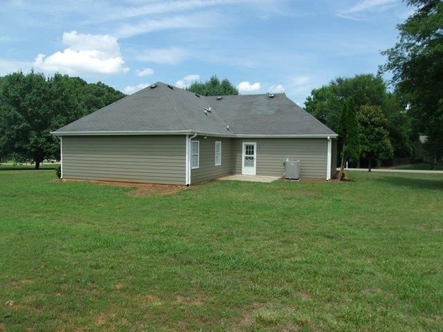 788 Riverview Lane, Winder, GA 30680