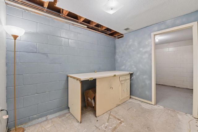 5141 Brooks Circle SE, Prior Lake, MN 55372