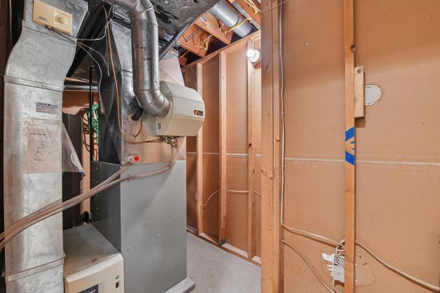 5141 Brooks Circle SE, Prior Lake, MN 55372