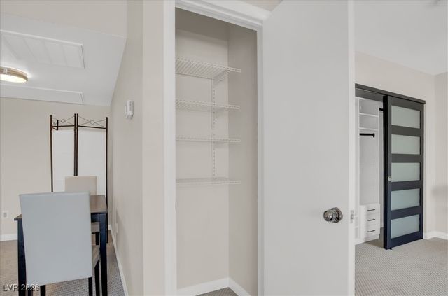 8070 West Russell Road 2052, Las Vegas, NV 89113