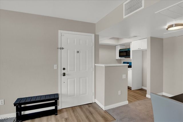 8070 West Russell Road 2052, Las Vegas, NV 89113