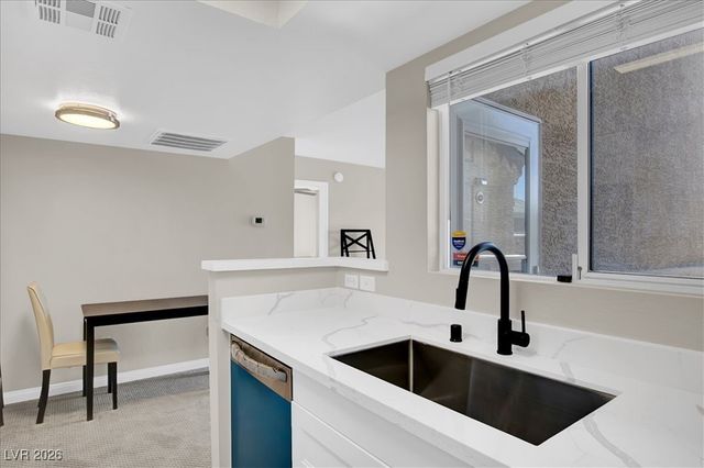 8070 West Russell Road 2052, Las Vegas, NV 89113