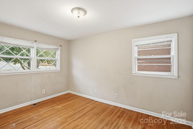 1801 Dallas Avenue, Charlotte, NC 28205