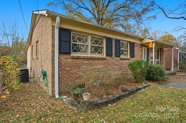 1801 Dallas Avenue, Charlotte, NC 28205