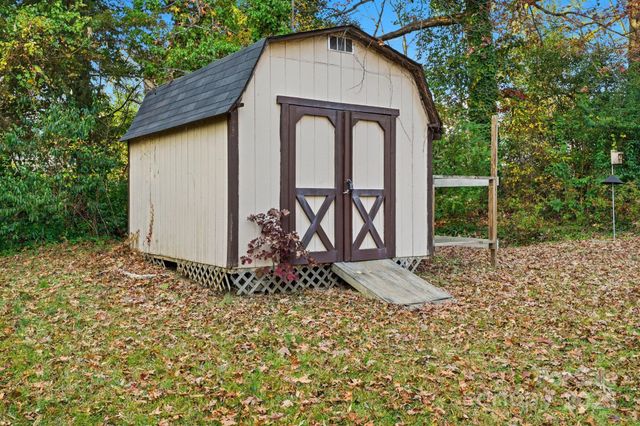 1801 Dallas Avenue, Charlotte, NC 28205