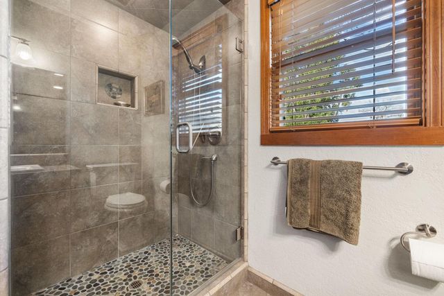 19909 E. Comstock Rd, Linden, CA 95236