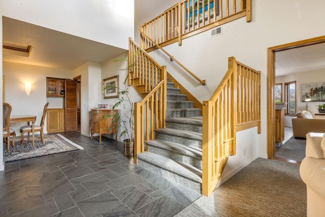 19909 E. Comstock Rd, Linden, CA 95236