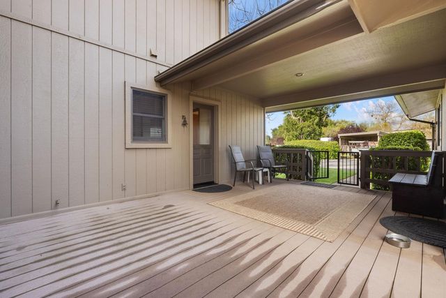 19909 E. Comstock Rd, Linden, CA 95236