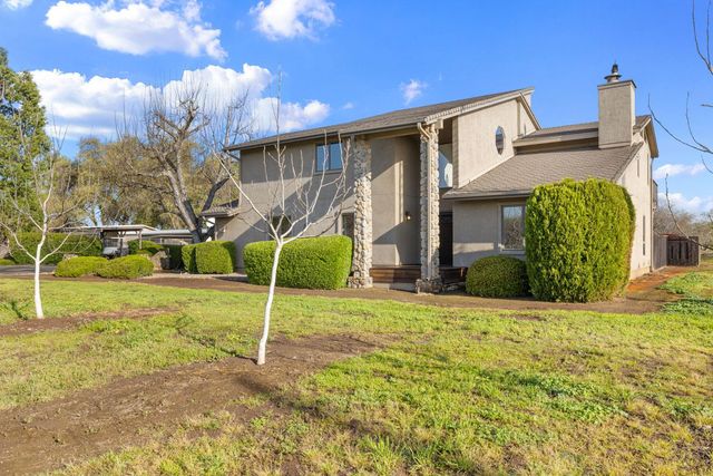 19909 E. Comstock Rd, Linden, CA 95236