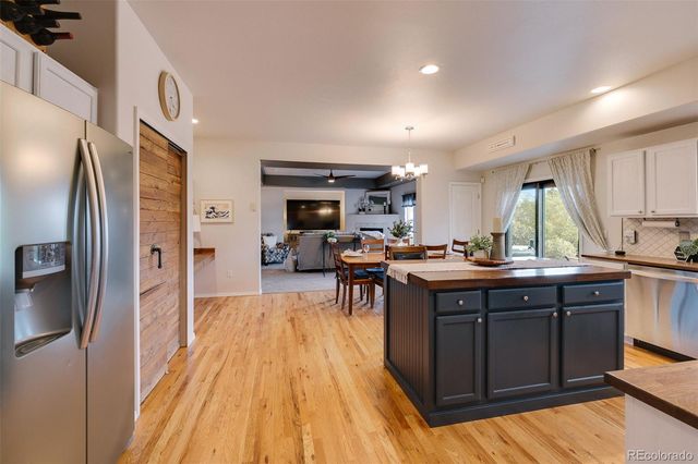 9509 Bur Oak Lane, Colorado Springs, CO 80925
