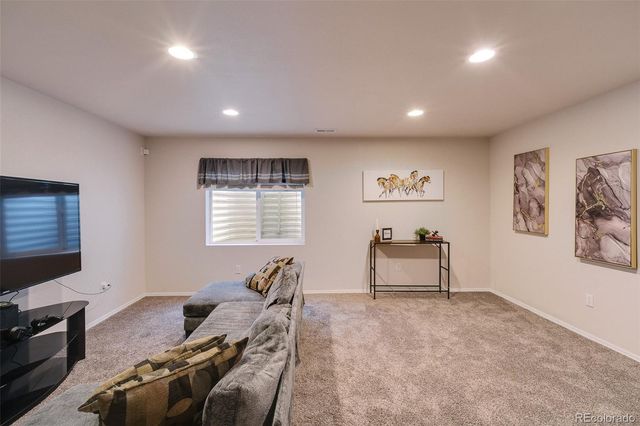 9509 Bur Oak Lane, Colorado Springs, CO 80925