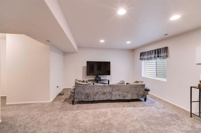 9509 Bur Oak Lane, Colorado Springs, CO 80925