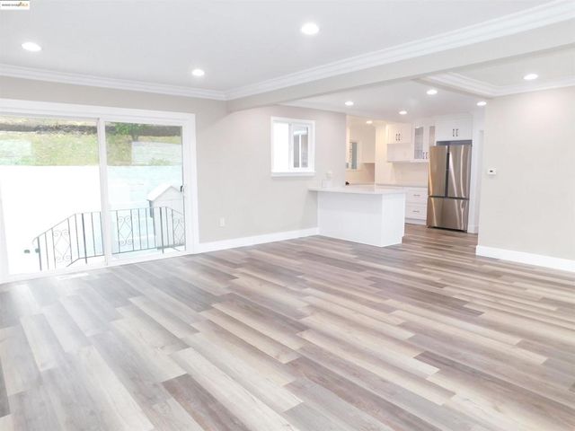 15976 Carolyn St, San Leandro, CA 94578