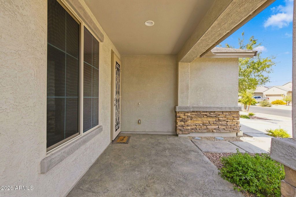 17941 W Tina Lane, Surprise, AZ 85387 — photo 3