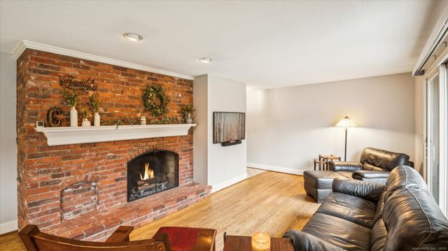 63 Duncaster Road, Bloomfield, CT 06002