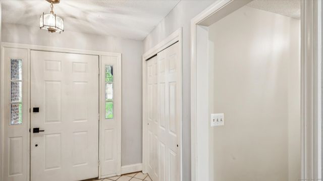 63 Duncaster Road, Bloomfield, CT 06002