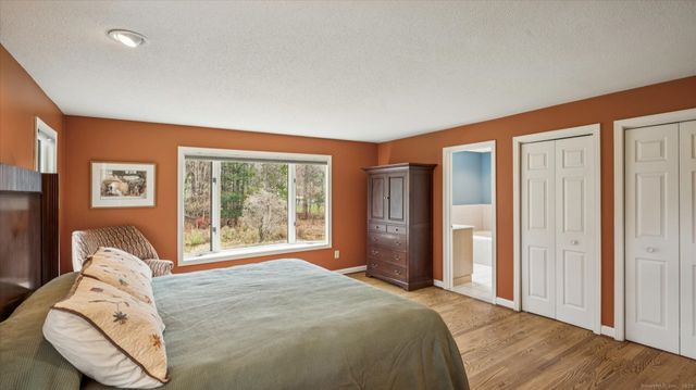 63 Duncaster Road, Bloomfield, CT 06002