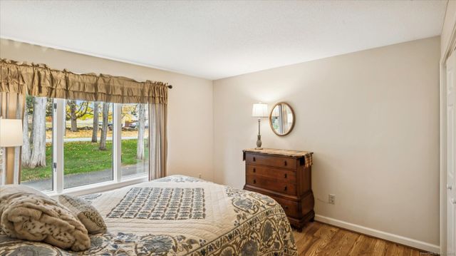 63 Duncaster Road, Bloomfield, CT 06002