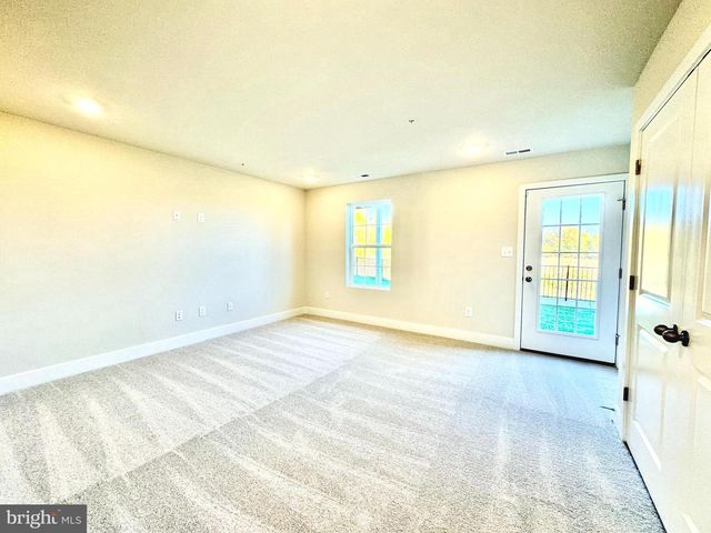 1456 CLINGMANS DOME DR, Frederick, MD 21702