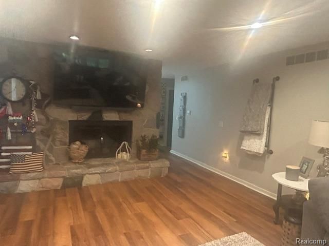 1510 Milford Hills Drive, Milford, MI 48381