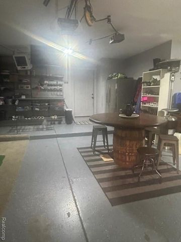 1510 Milford Hills Drive, Milford, MI 48381
