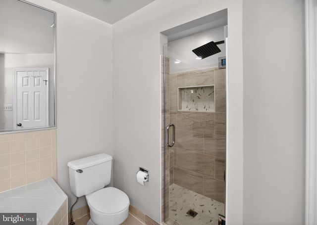 6065 ESTATES DR, Alexandria, VA 22310