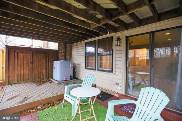 6065 ESTATES DR, Alexandria, VA 22310