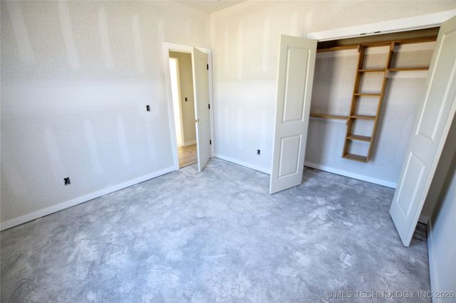 18864 W Hunters Court, Park Hill, OK 74451