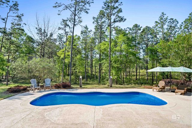 47252 Emmons Road, Bay Minette, AL 36507