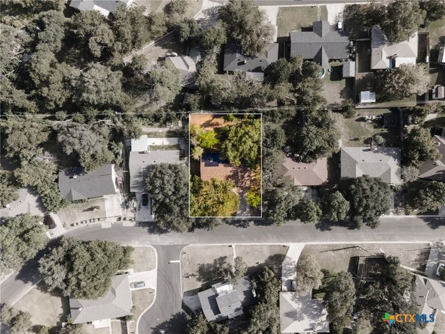 513 E 27th Avenue, Belton, TX 76513