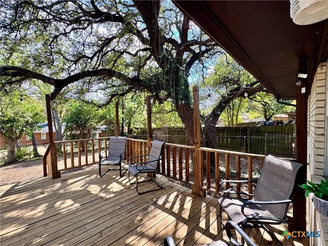 513 E 27th Avenue, Belton, TX 76513