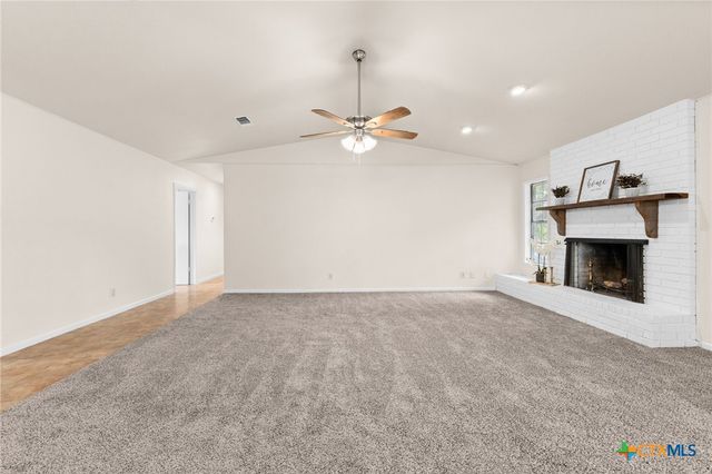 513 E 27th Avenue, Belton, TX 76513