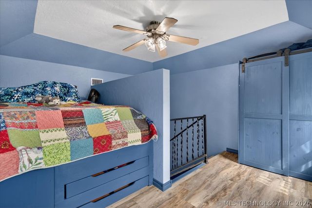 725 Kenwood Drive, Bartlesville, OK 74006