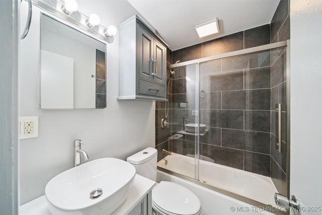 8206 E 530 Road, Claremore, OK 74019