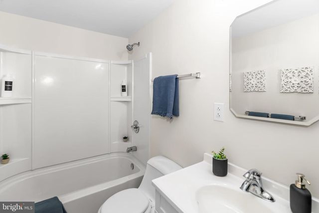 13605 DUHART RD, Germantown, MD 20874