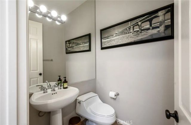 33 Nuvola Court, Rancho Palos Verdes, CA 90275