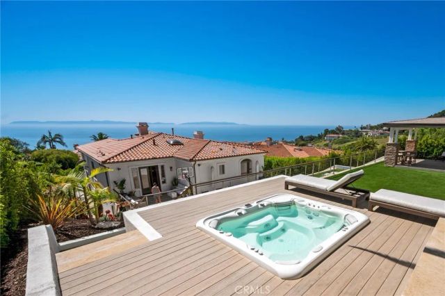 33 Nuvola Court, Rancho Palos Verdes, CA 90275