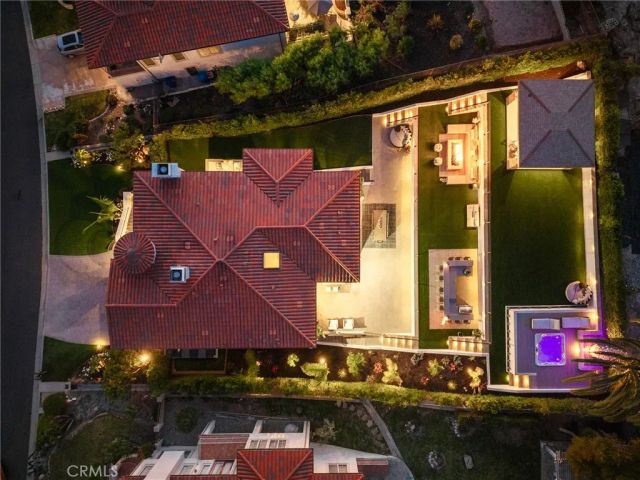33 Nuvola Court, Rancho Palos Verdes, CA 90275