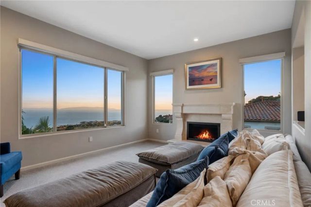 33 Nuvola Court, Rancho Palos Verdes, CA 90275