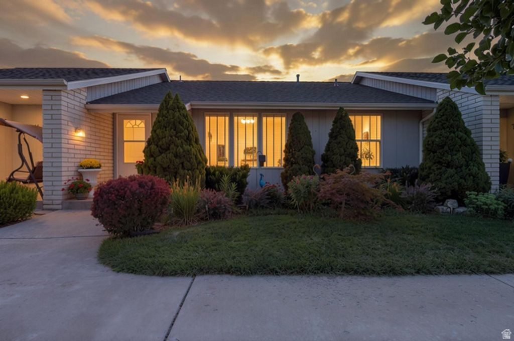 984 N 400 W #B, American Fork, UT 84003 — photo 2