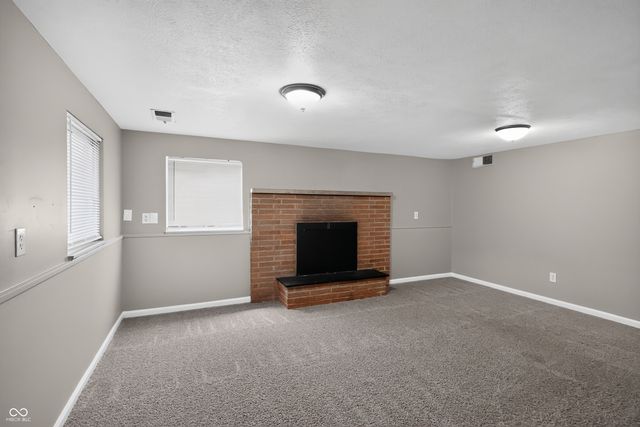 9441 Gemini Drive, Indianapolis, IN 46229