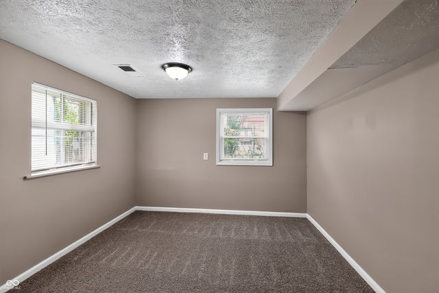 9441 Gemini Drive, Indianapolis, IN 46229