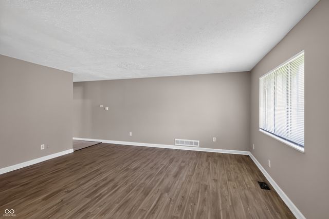 9441 Gemini Drive, Indianapolis, IN 46229