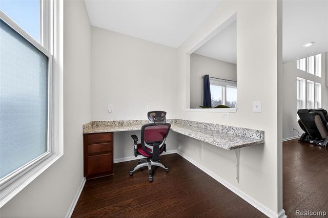 4172 Walcott Drive, Lake Orion, MI 48359