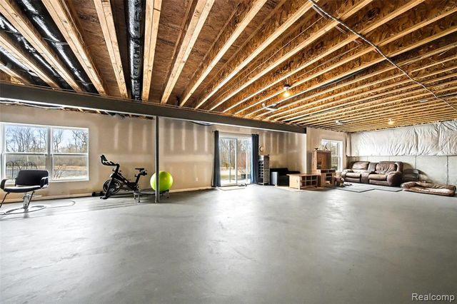 4172 Walcott Drive, Lake Orion, MI 48359