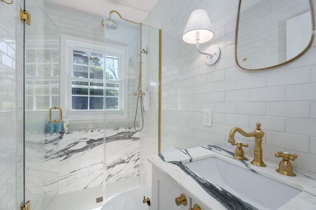 528 MERCER RD, Princeton, NJ 08540
