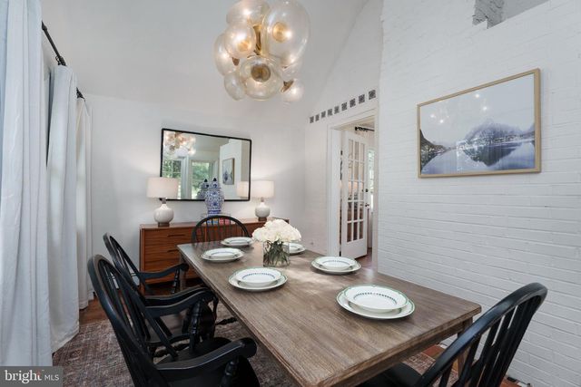 528 MERCER RD, Princeton, NJ 08540