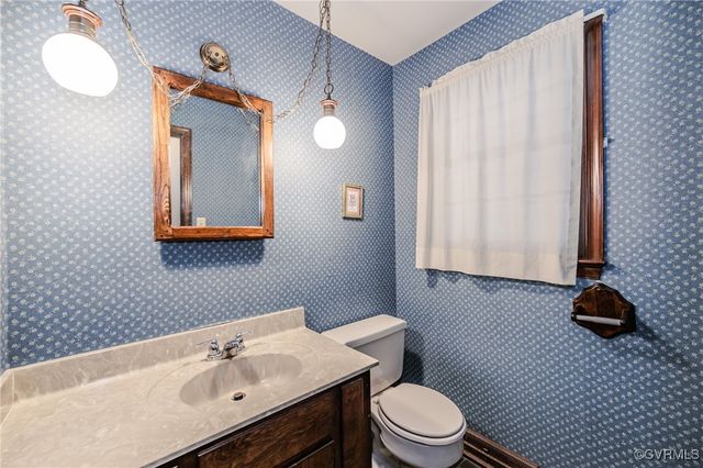 4320 Dunraven Rd, Chesterfield, VA 23236
