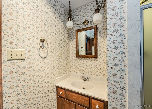 4320 Dunraven Rd, Chesterfield, VA 23236